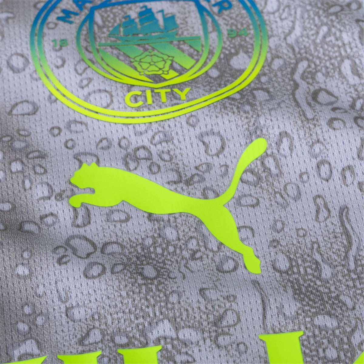Puma Men's Manchester City Gvardiol Third Jersey w/ EPL + No Room For Racism Patches 25/26 (Cool Weather/Pro Green)