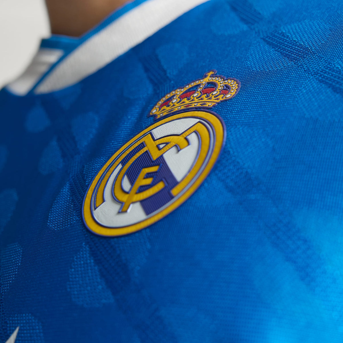 adidas Men's Bralim Real Madrid 25/26 Authentic Third Jersey w/ Champions League Patches (Blue)