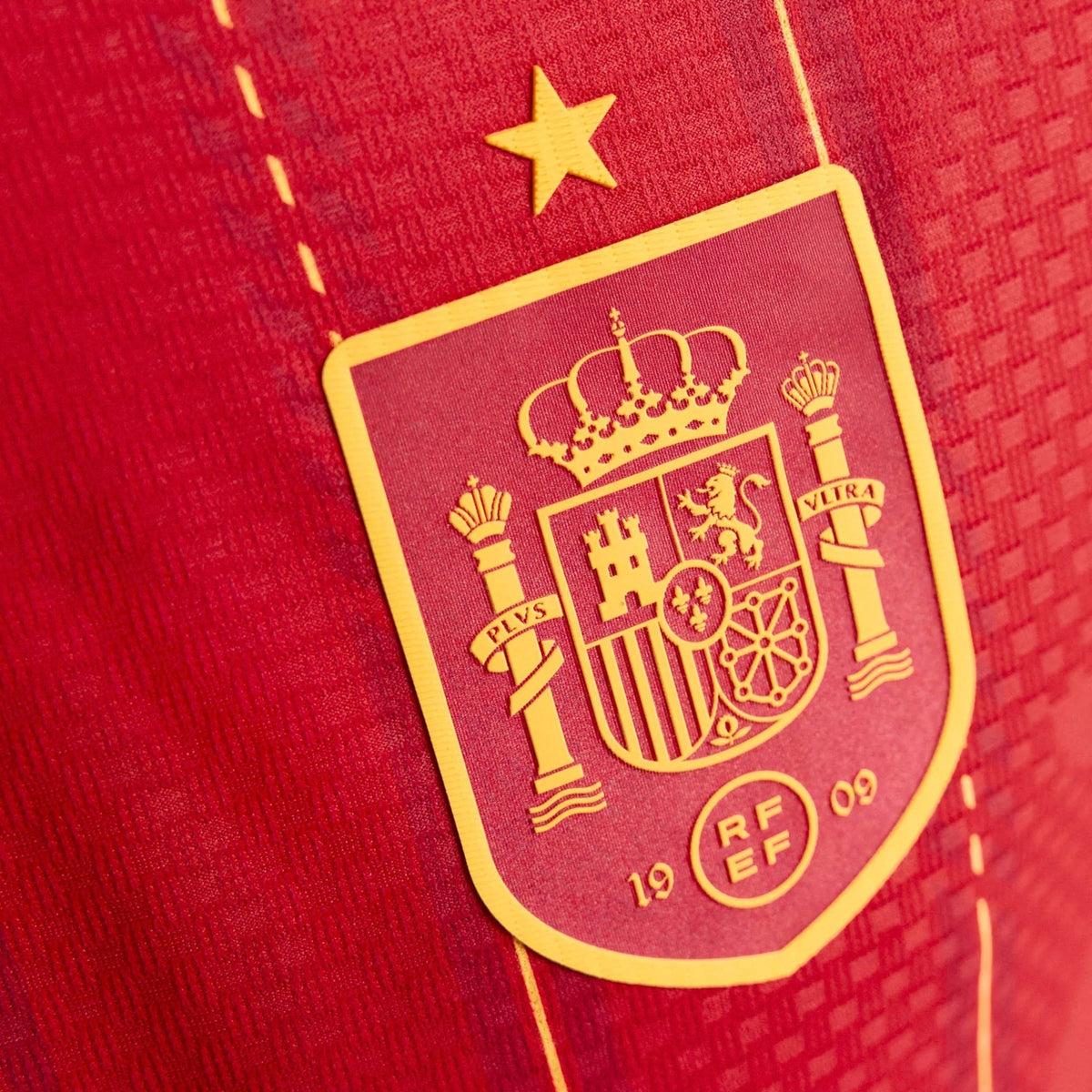 adidas Men's Simon Spain Authentic World Cup Home Jersey 2026 (Vivid Red)